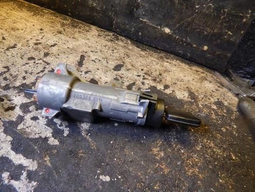 Kontaktslot + Sleutel van een Skoda Fabia, Auto-onderdelen, Overige Auto-onderdelen, Skoda, Gebruikt, 3 maanden garantie, Ophalen of Verzenden