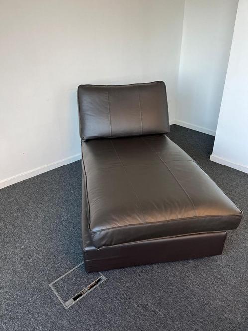 Chaise longue brun foncé d'Ikea, Maison & Meubles, Canapés | Sofas & Chaises Longues, Utilisé, Deux personnes, Moins de 150 cm