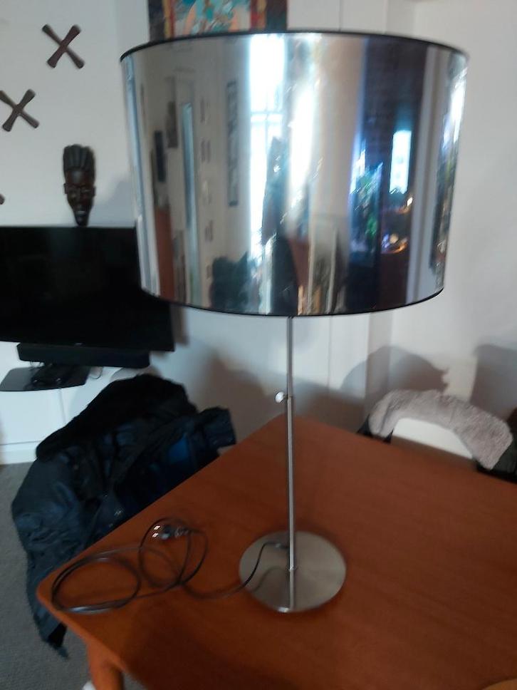 Design tafellamp, Huis en Inrichting, Lampen | Tafellampen, Gebruikt, Ophalen