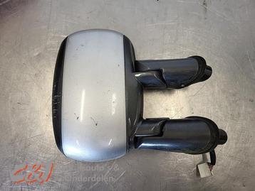 Buitenspiegel rechts van een Fiat Doblo beschikbaar voor biedingen