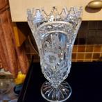 Prachtige kristallen vaas met vlinder, Antiek en Kunst, Antiek | Glaswerk en Kristal, Ophalen