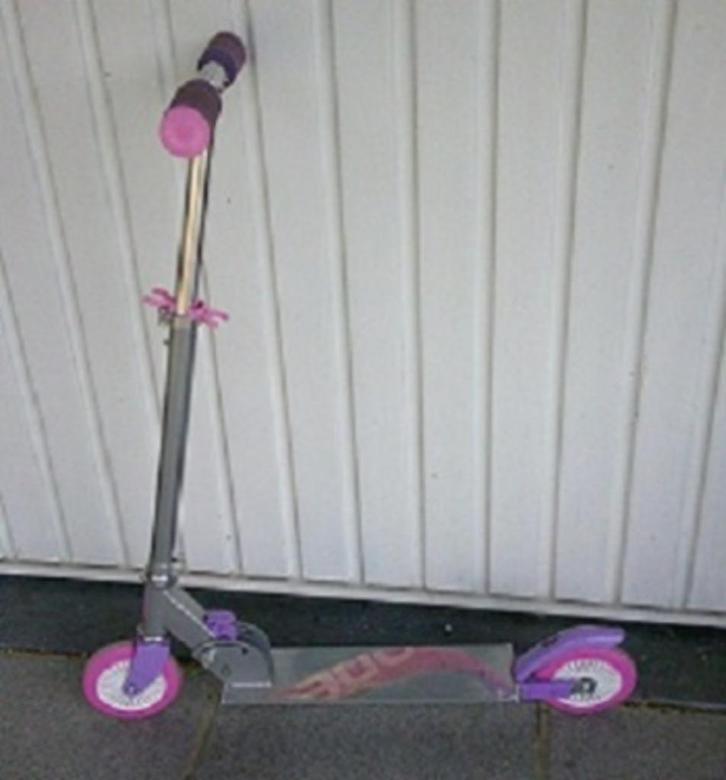 trottinette enfant pliable ajustable jusque 50kg, Fietsen en Brommers, Steps, Zo goed als nieuw, Gewone step, Ophalen