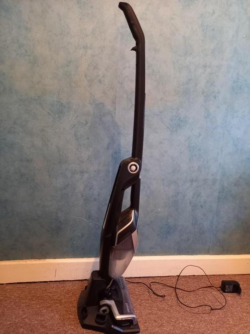 Krachtige 36V Steelstofzuiger Bissel 2 in 1, Elektronische apparatuur, Stofzuigers, Zo goed als nieuw, Stofzuiger, Reservoir, Ophalen