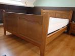 Geschilderd eiken bed 1m40 x 2m, Huis en Inrichting, Slaapkamer | Bedden, Ophalen, Overige kleuren