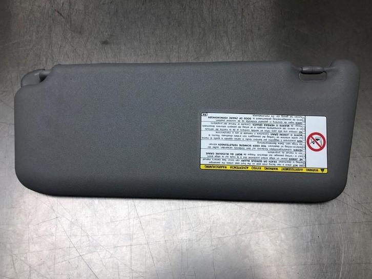 ZONNEKLEP Toyota iQ (01-2009/12-2015), Auto-onderdelen, Interieur en Bekleding, Toyota, Gebruikt