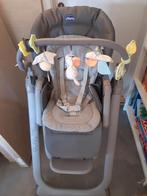 Verstelbare kinderstoel chicco, Ophalen, Zo goed als nieuw, Meegroeistoel, Gordel(s)