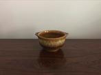 Vintage retro kommetje bowl met greepjes keramiek, Antiek en Kunst, Antiek | Servies los, Ophalen of Verzenden