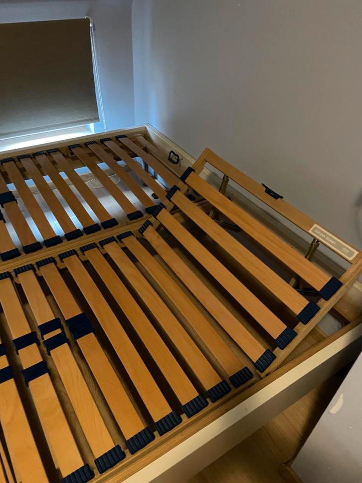 2 persoonsbed met aparte lattenbodems + matrassen, Maison & Meubles, Chambre à coucher | Matelas & Sommiers, Utilisé, Enlèvement