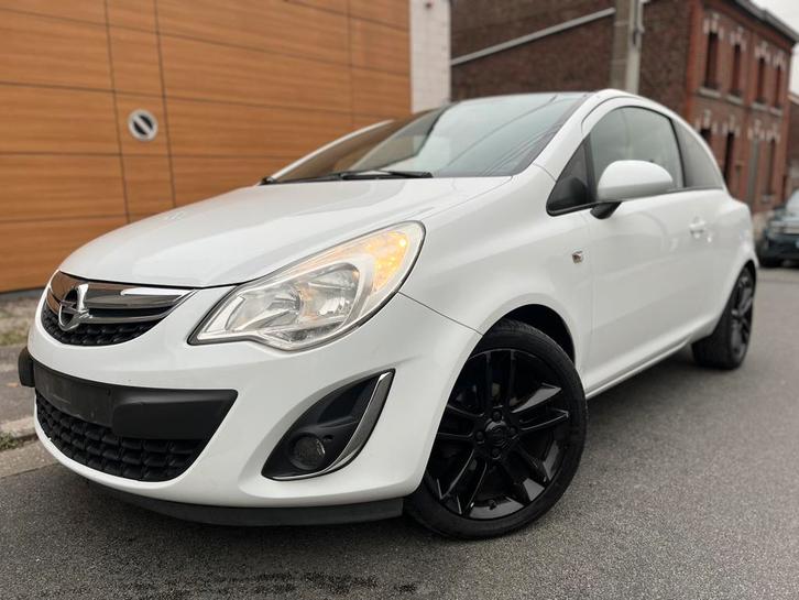 Opel Corsa 1.3 cdti, Autos, Opel, Entreprise, Corsa, Rouge, Noir, Enlèvement