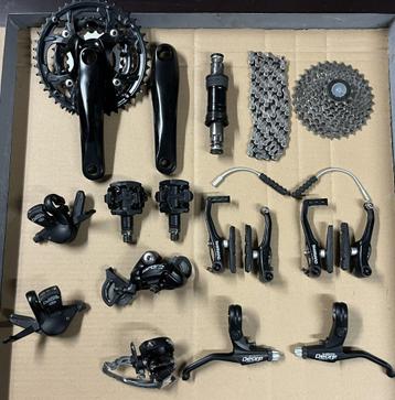 Shimano Deore MTB groupset - 9 speed beschikbaar voor biedingen