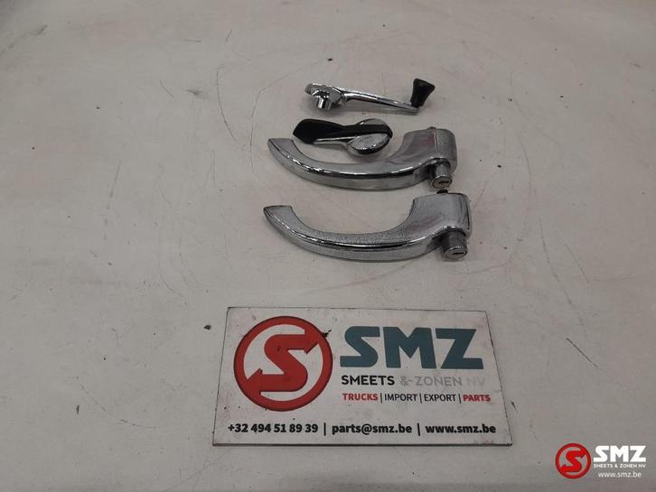 Occ lot van deurklinken + raamopeningshendels Scan, Auto-onderdelen, Vrachtwagen-onderdelen, Scania, Carrosserie en Plaatwerk