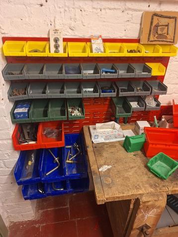 Bacs pour outils et matériaux, Enlèvement, Utilisé