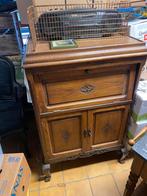 Antieken barkast, Ophalen