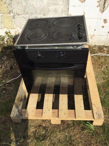 Four encastrable avec taque de cuisson, Electroménager, Encastré, 45 à 60 cm, Enlèvement, Utilisé