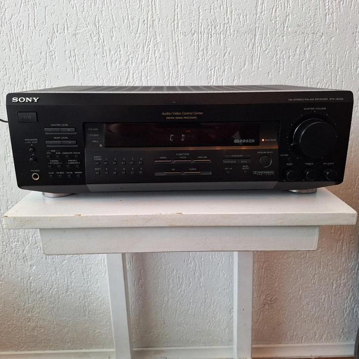 Vintage Sony STR-DE225 surround receiver met garantie, Audio, Tv en Foto, Versterkers en Ontvangers, Zo goed als nieuw, 5.1, 120 watt of meer