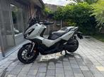 Honda ADV 350 grijs, Motoren, Scooter, Bedrijf, ABS, 350 cc
