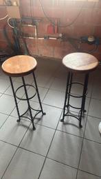 Tabourets, 2 krukken, Ophalen, Gebruikt, Metaal