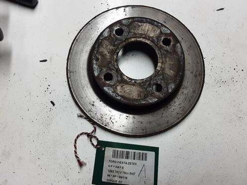 REMSCHIJF VOOR Ford Fiesta 4 (01-1995/01-2002), Auto-onderdelen, Remmen en Aandrijving, Ford, Gebruikt