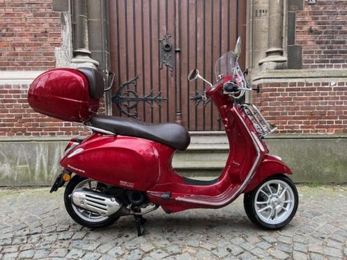 Vespa Primavera Touring A-klasse 25km/u bj2020, Vélos & Vélomoteurs, Scooters | Vespa, Enlèvement