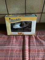 model  Vespa 160 GS  model(1962) 1/18 Maisto, Enlèvement ou Envoi, Neuf, Moteur, Maisto