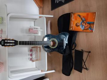 Cassic gitaar LA Paz beschikbaar voor biedingen