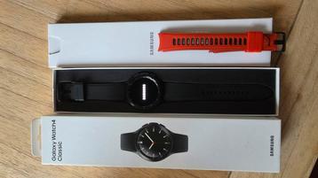 Galaxy watch4 classic 46mm NEUVE beschikbaar voor biedingen