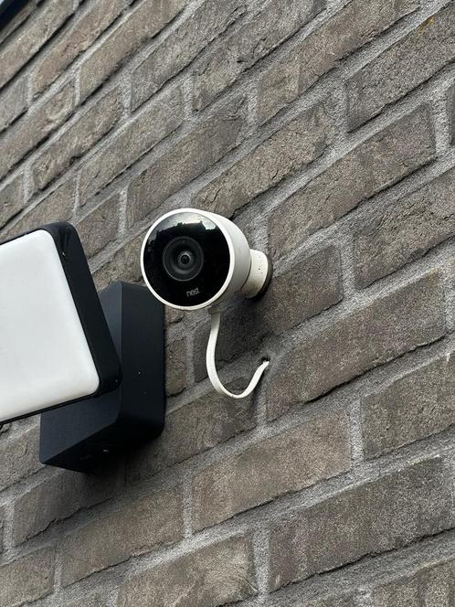 Nest outdoor camera, Audio, Tv en Foto, Videobewaking, Gebruikt, Ophalen