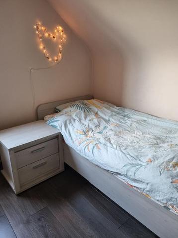 Chambre à coucher d’enfant complète beschikbaar voor biedingen