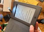 Amazon Kindle Touch (4e generatie) met lederen hoes, Computers en Software, Ophalen of Verzenden, Zo goed als nieuw