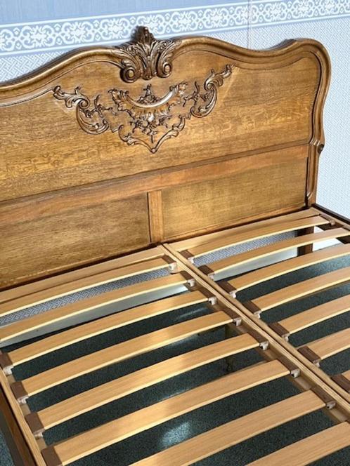 Bedkader in massief eiken hout  - Louis XV + lattenbodem, Huis en Inrichting, Slaapkamer | Bedden, Gebruikt, Tweepersoons, Overige maten