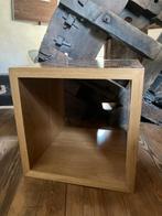 HOUTEN BIJZETAFELTJE / BOEKENKASTJE/ TRAPJE 40 /40/40 CM, Ophalen, Gebruikt, Hout