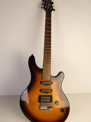 Très bonne guitar Washburn Maverick, Musique & Instruments, Enlèvement ou Envoi, Comme neuf, Autres marques