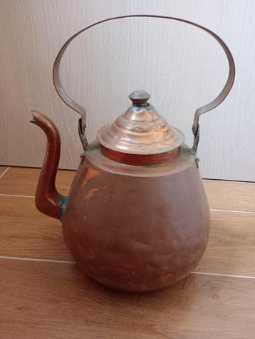 Koperen ketel waterketel beschikbaar voor biedingen