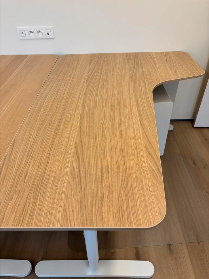 Hoekbureau rechts Bekant Ikea, Huis en Inrichting, Bureaus, Zo goed als nieuw, Bureau, Ophalen