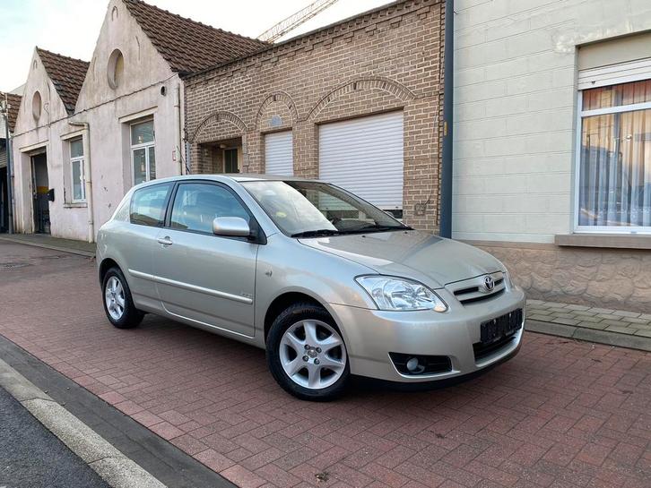 Toyota  Corolla 1.4i Benzine / 2006 / 67000.km / Airco /, Auto's, Toyota, Bedrijf, Te koop, Corolla, ABS, Airbags, Airconditioning