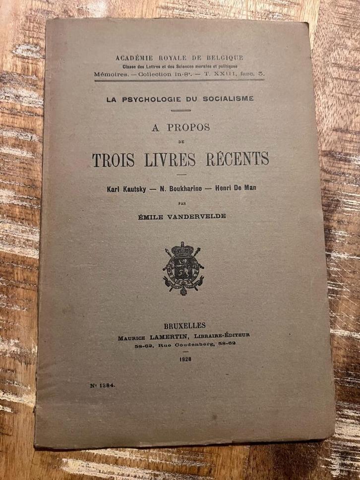 La psychologie du socialisme, a propos de trois livres récen, Antiek en Kunst, Antiek | Boeken en Manuscripten, Ophalen of Verzenden