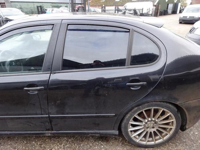 Portière 4portes arrière gauche d'un Seat Leon (LC9Z), -, 3 mois de garantie, Utilisé, Porte