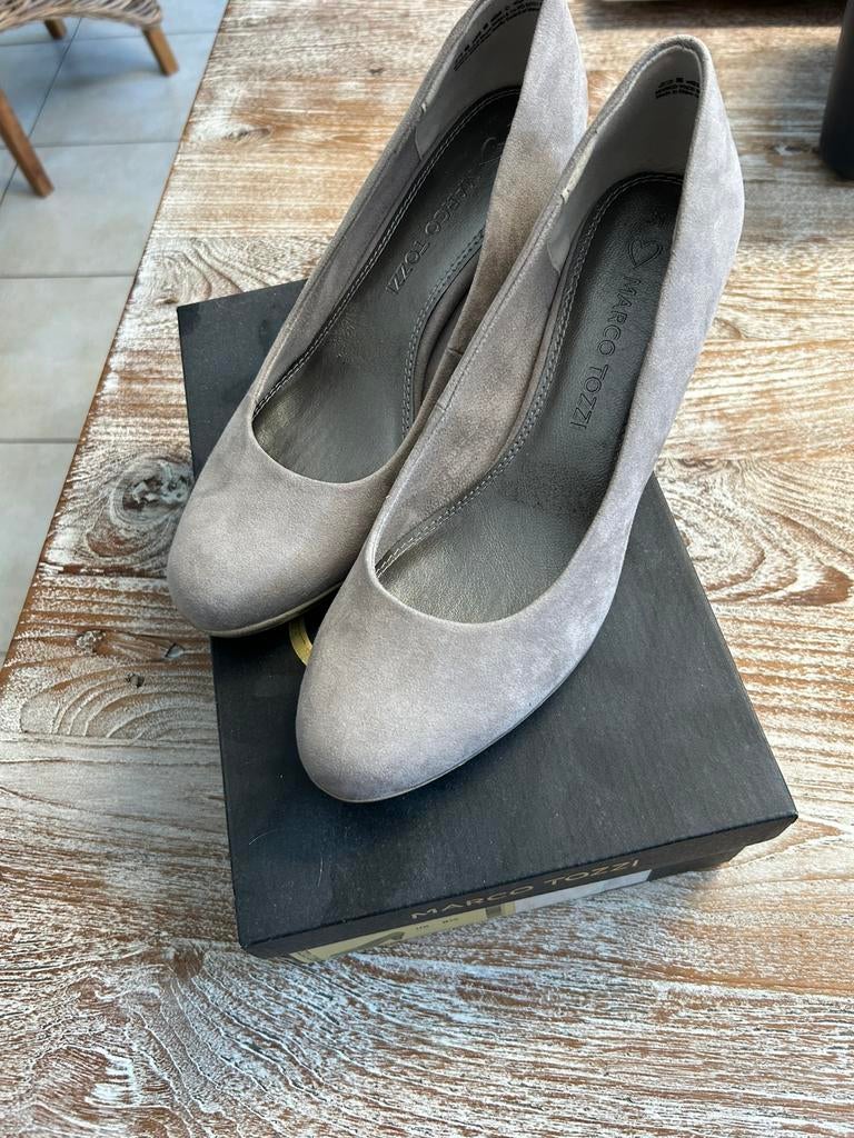 Nieuwe pumps van Marco Tozzi, Ophalen, Nieuw, Pumps