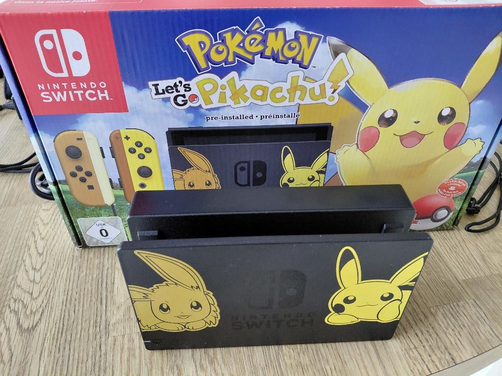 Nintendo Switch Let's go Pikachu + spellen, Ophalen, Met games, Met 2 controllers, Zo goed als nieuw