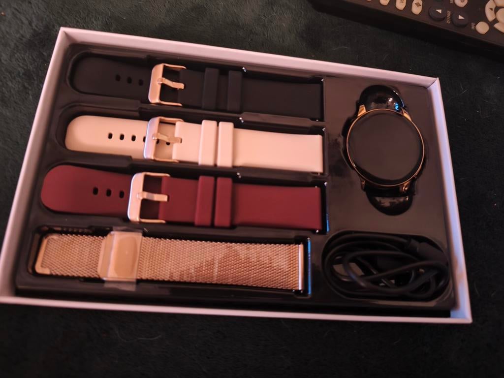 Damens smartwatch goud, Handtassen en Accessoires, Smartwatches, Android, Ophalen, Overige merken, Conditie