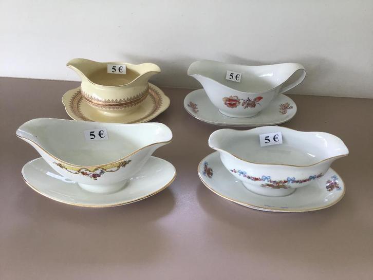 8 antieke sauskommen aan 5 of 3 euro per stuk, Antiek en Kunst, Antiek | Servies los, Ophalen of Verzenden