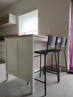 Ilôt de cuisine + 2 chaises hautes, Enlèvement, Comme neuf
