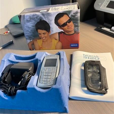 NOKIA 3120, Telecommunicatie, Mobiele telefoons | Nokia, Gebruikt, Zonder abonnement, Overige modellen, Fysiek toetsenbord, Zilver