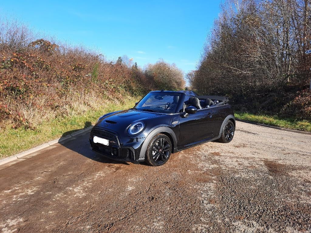Mini Cooper S JCW-afwerking, Voorwielaandrijving, 4 cilinders, Cabriolet, Zwart