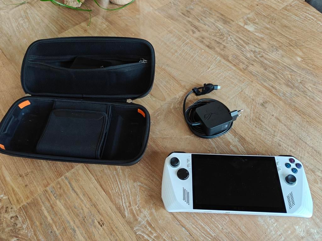 Asus rog ally z1 extreme perfecte staat, Consoles de jeu & Jeux vidéo, Enlèvement