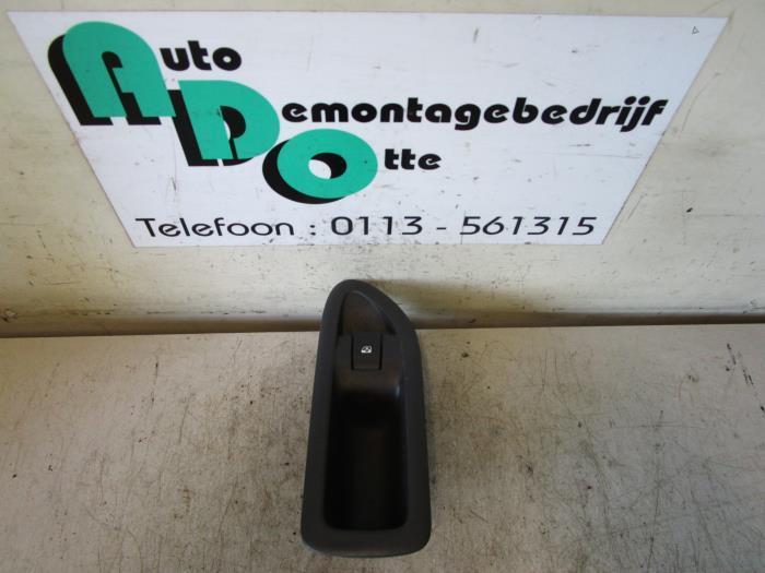 Commutateur vitre électrique d'un Renault Laguna (Laguna 01, Autos : Pièces & Accessoires, Tableau de bord & Interrupteurs, Renault