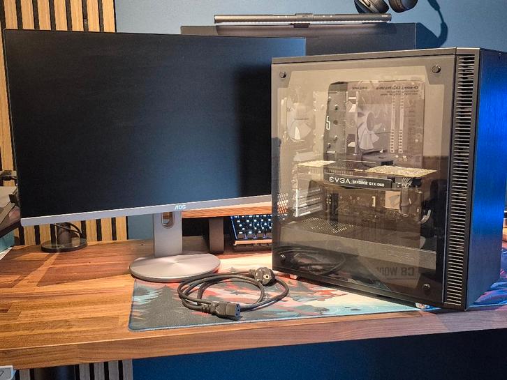 Gaming PC + Monitor, Informatique & Logiciels, Ordinateurs de bureau, Utilisé, 2 à 3 Ghz, HDD, 16 GB, Avec carte vidéo, Avec moniteur