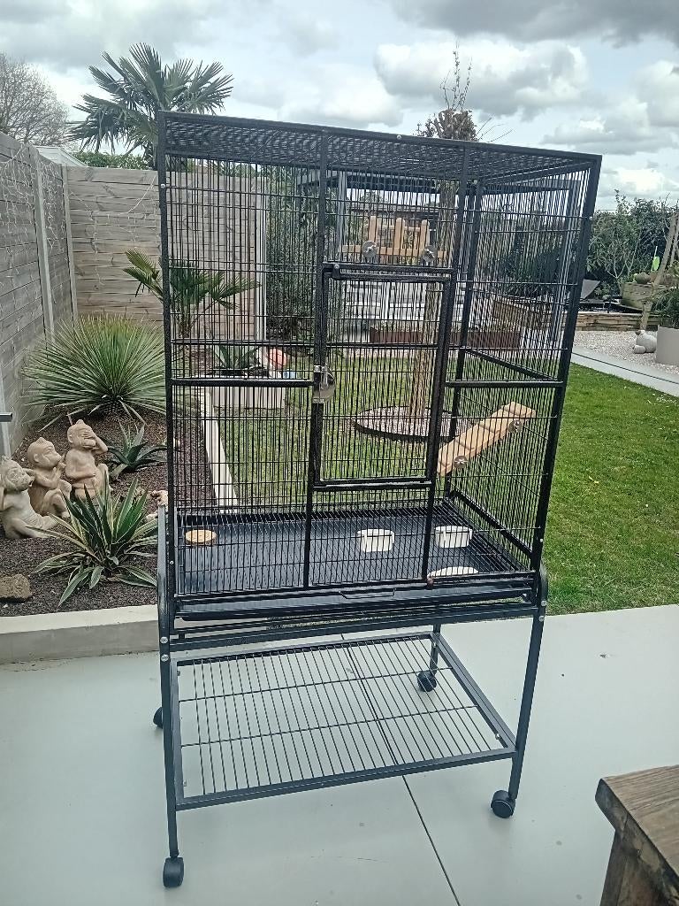 Parkieten of papegaaienkooi, Enlèvement, Comme neuf, Métal, Cage à oiseaux