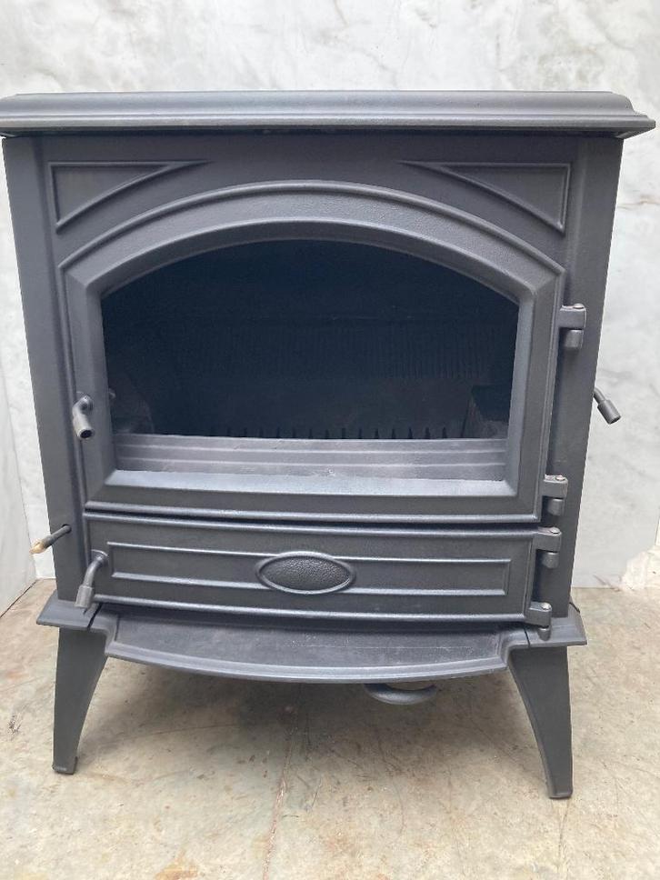 Hout/kolenkachel Dovre 640, Huis en Inrichting, Kachels, Zo goed als nieuw, Vrijstaand, Allesbrander, Hout, Ophalen