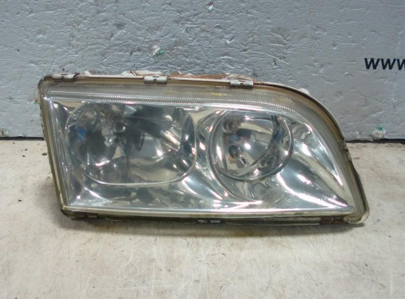 KOPLAMP RECHTS Volvo V40 (VW) (01-1995/06-2004) (30899683), Auto-onderdelen, Gebruikt, Volvo